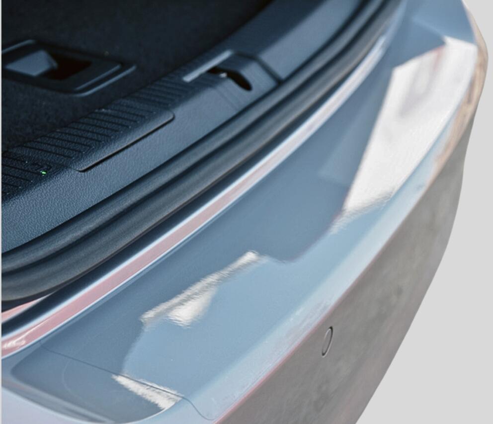 Ladekantenschutz für BMW X3 E83 (BJ 2007–2010) aus PVC–Schutzfolie transparent extra stark - BMW X3