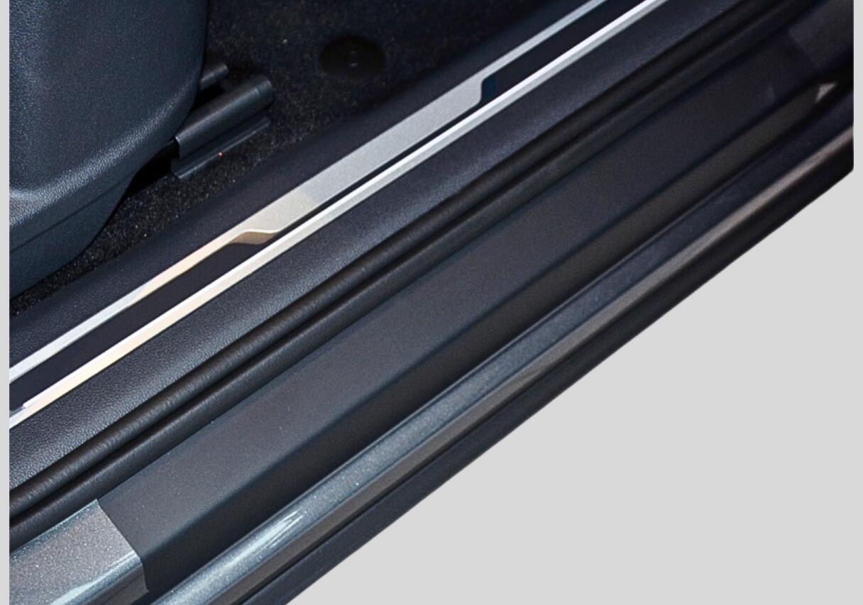 Einstiegsleisten Schutzfolien für VW POLO 6R 3Tuerer (BJ 2009–2014) aus PVC–Schutzfolie, schwarz