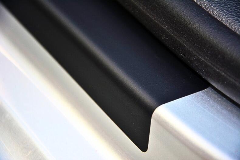 Einstiegsleisten Schutzfolien für VW POLO 6R 3Tuerer (BJ 2009–2014) aus PVC–Schutzfolie, schwarz