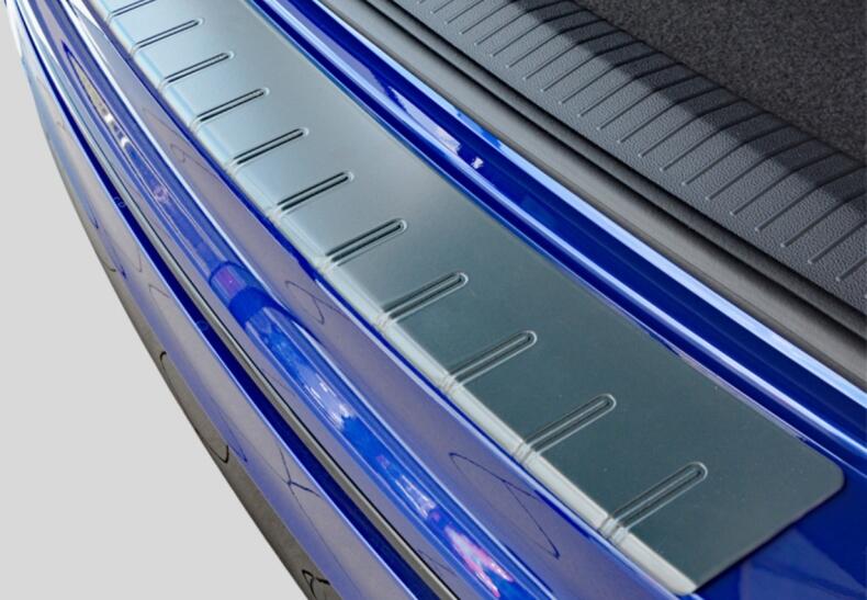 Ladekantenschutz für VW TAIGO (BJ 2021–) – Aluminium eloxiert & pulverbeschichtet, anthrazitgrau,
